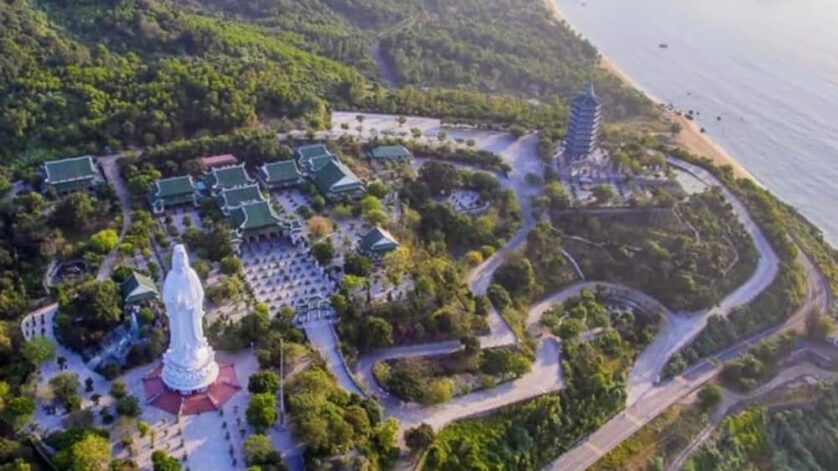 chua linh ung da nang