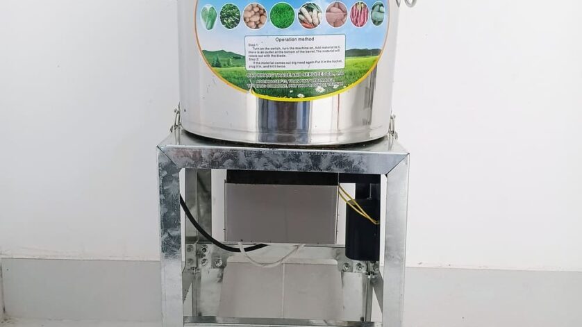 May xay thuc an chan nuoi 1